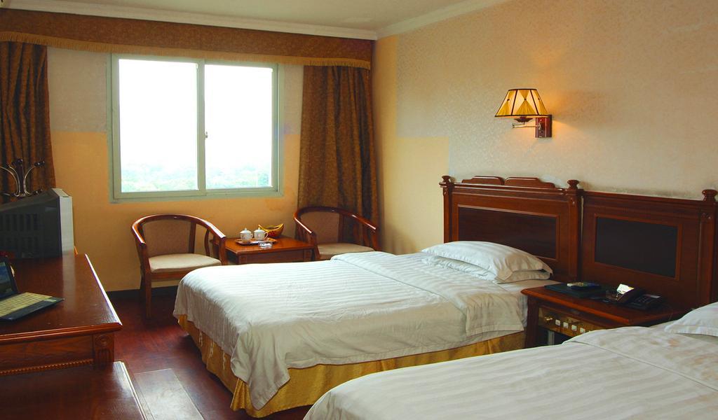 Guangzhou Jingdu Hotel חדר תמונה